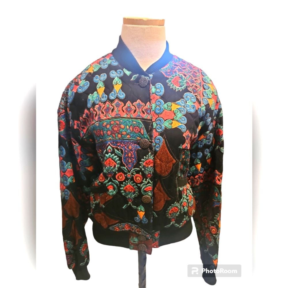 Carol Little vntg quilted colorful slightly cropped bomber jacket